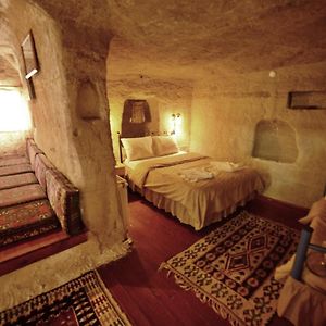 Cave Seasons Deluxe Hotel